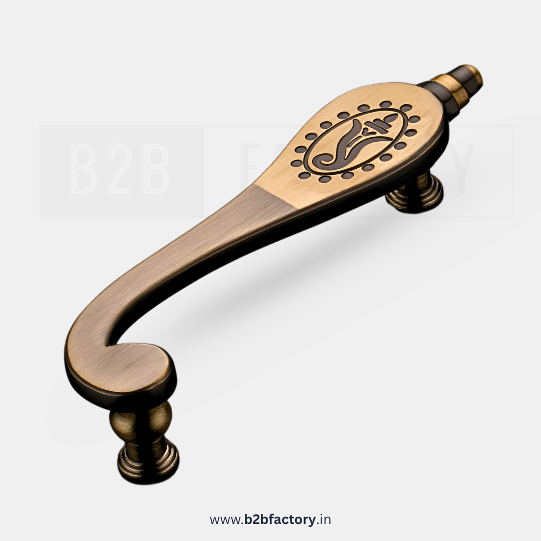 Brass Pull Handle 012