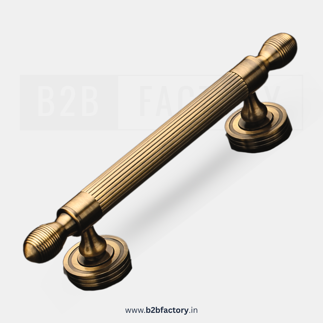 Brass Pull Handle 010